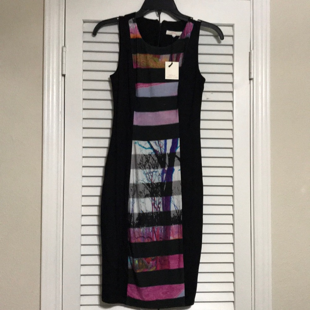NEW Trina Turk Light Weight Printed Dress